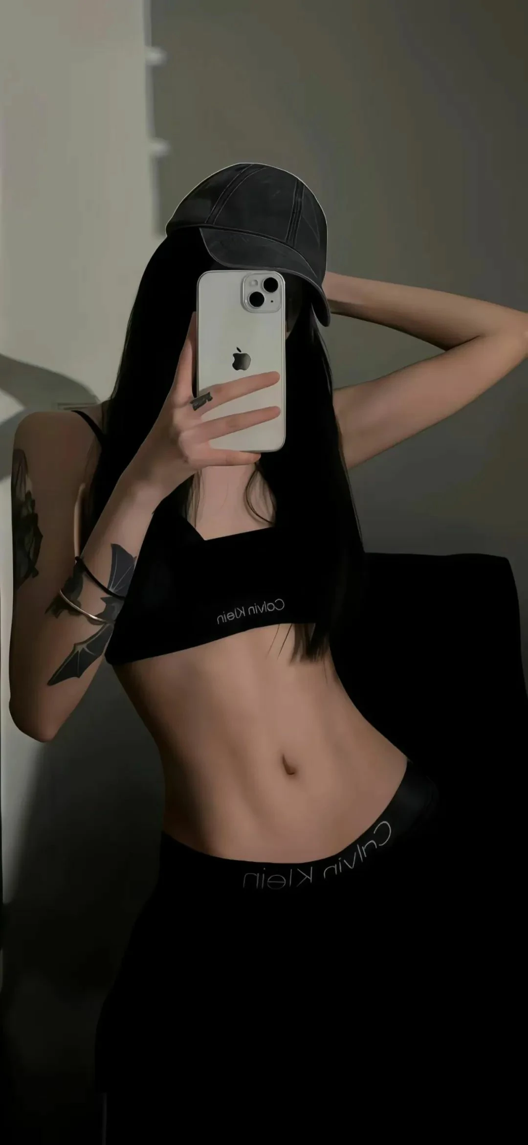 250527极品身材CK不露脸纹身女孩美女手机壁纸